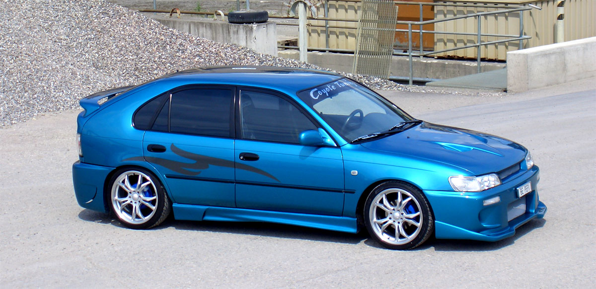 TOYOTA COROLLA E10